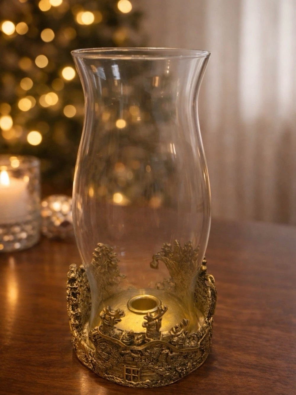 Christmas Santa Sleigh Reindeer Glass Hurricane Candle Holder